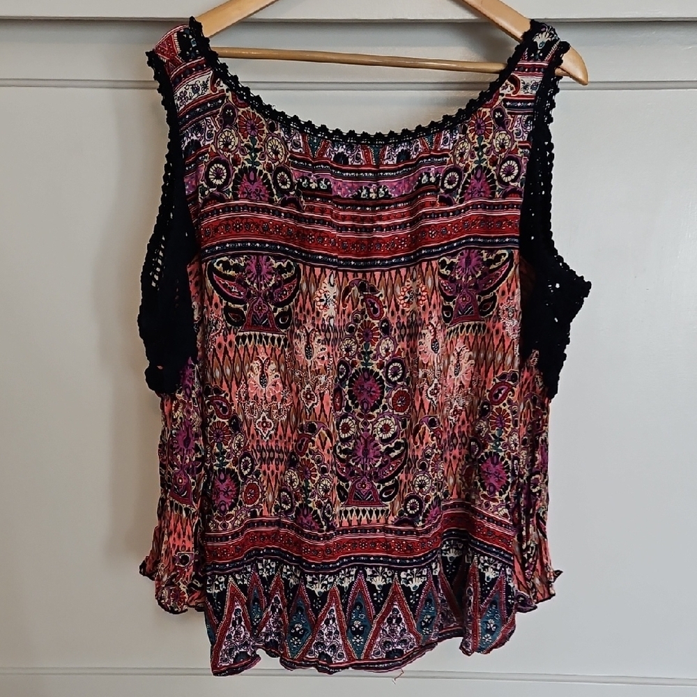 Boho Chic Multicolor Blouse - Picture 2 of 9